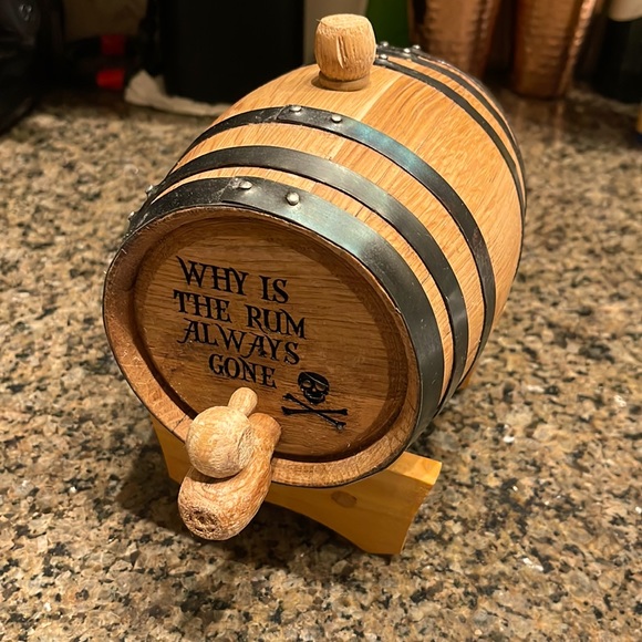 Custom Other - MINI AMERICAN OAK AGING WHISKEY BARREL 🥃 Pirate’s of the Caribbean